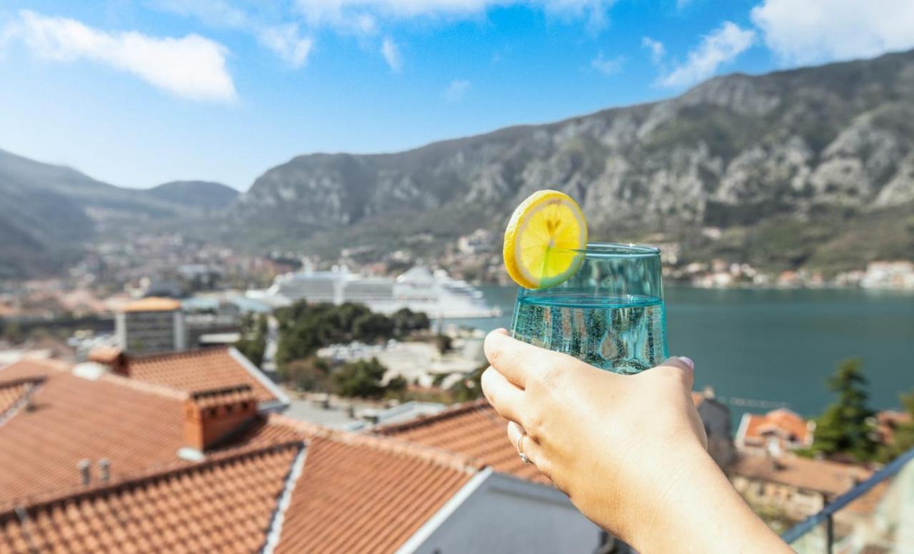 De Lux Apartments Sirena Котор Экстерьер фото